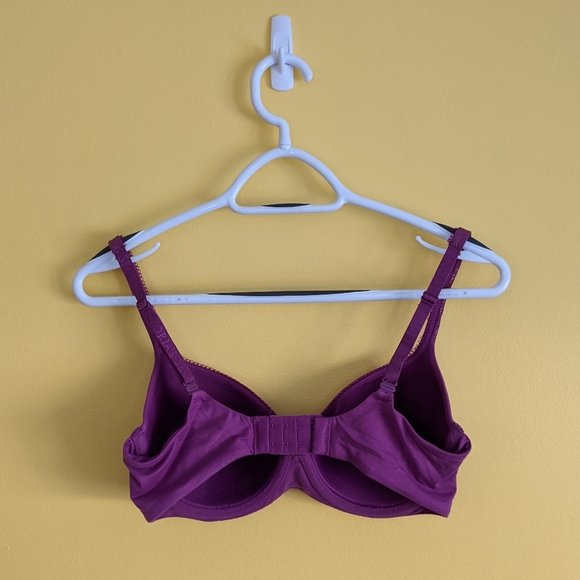 Purple Racer Victoria's Secret Bra with sparkle straps - Picture 6 of 11